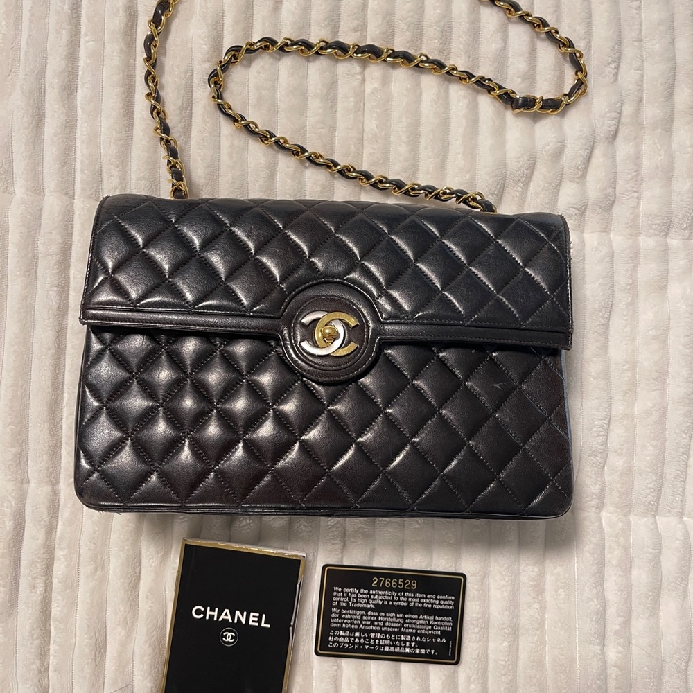 Vintage Chanel purse